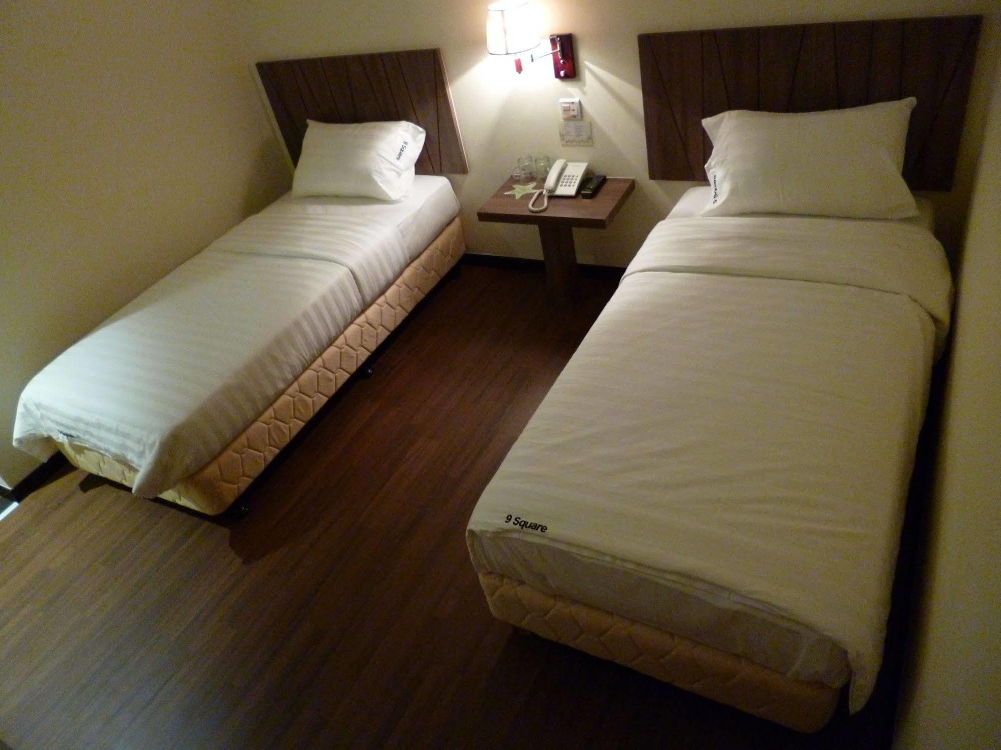 9 Square Hotel - Bangi Exterior foto